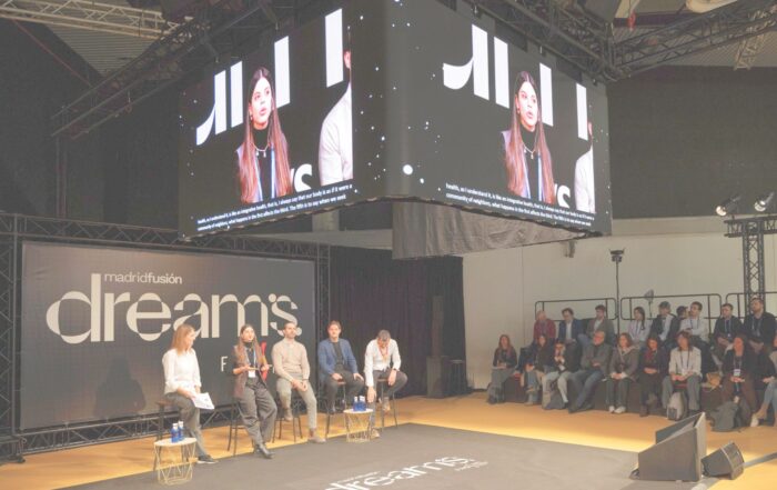 La alimentación es uno de los pilares fundamentales del rendimiento deportivo, pero también uno de los más complejos. Así se puso de manifiesto en la última edición de Madrid Fusión, donde la nutricionista Lucía Almendros, del equipo de Amaro